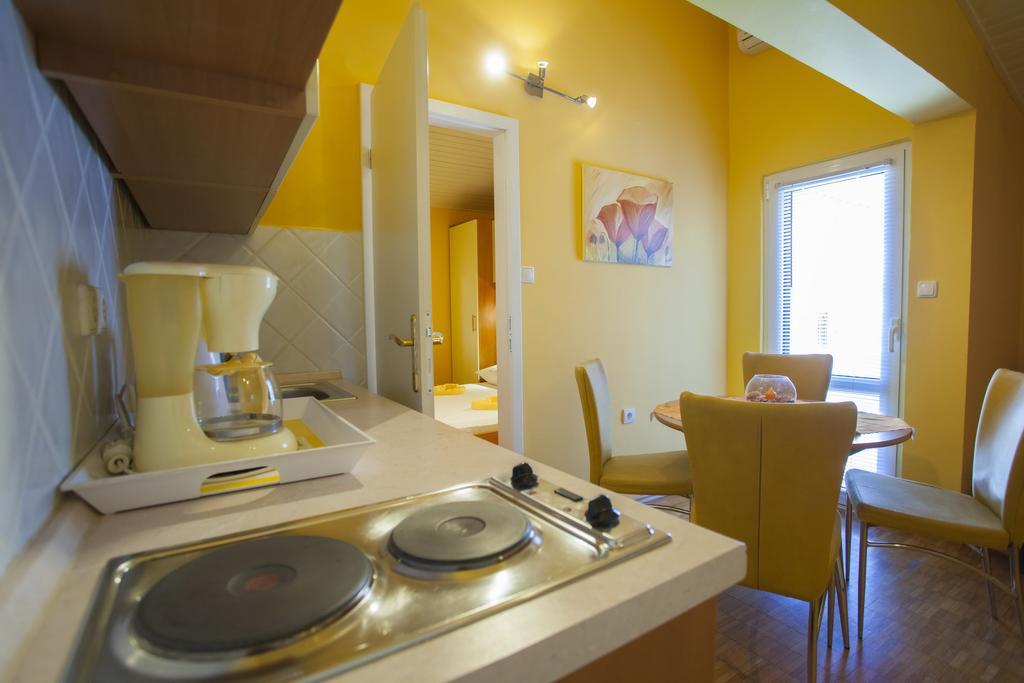 Villa Neda マカルスカ 部屋 写真