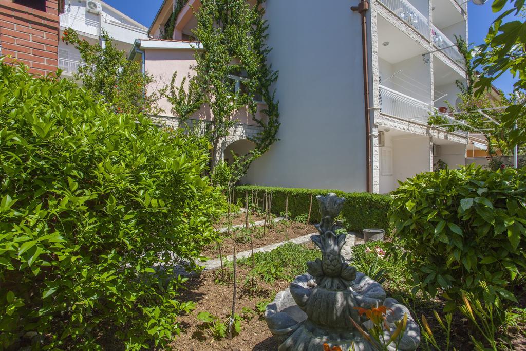 Villa Neda マカルスカ エクステリア 写真